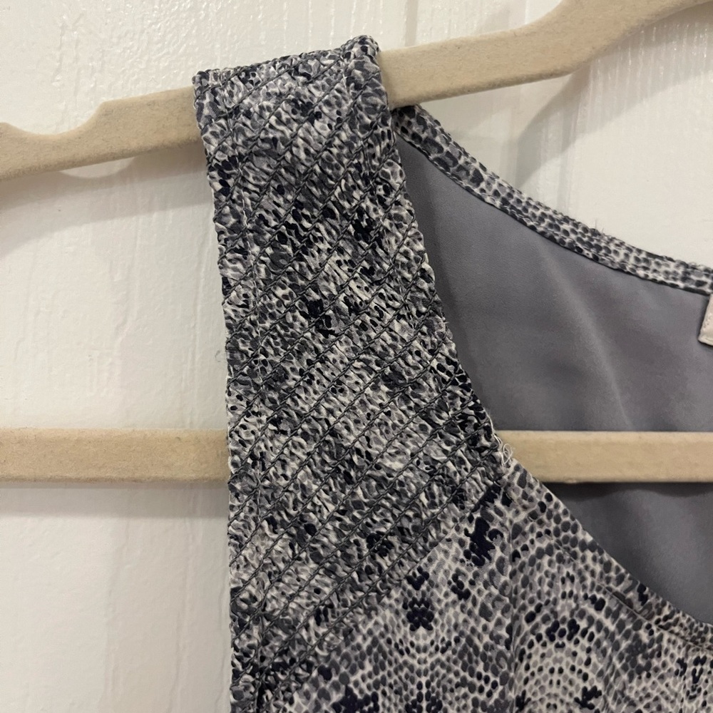 Joie Drop Waist Gray Dress - Picture 5 of 9